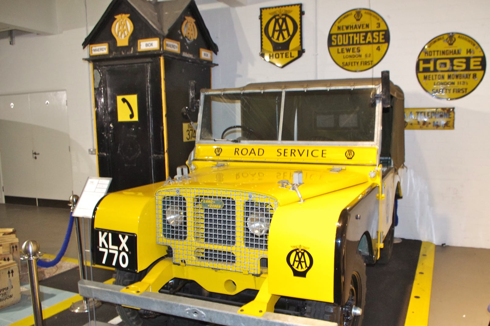 An early 1949 Land Rover Series I