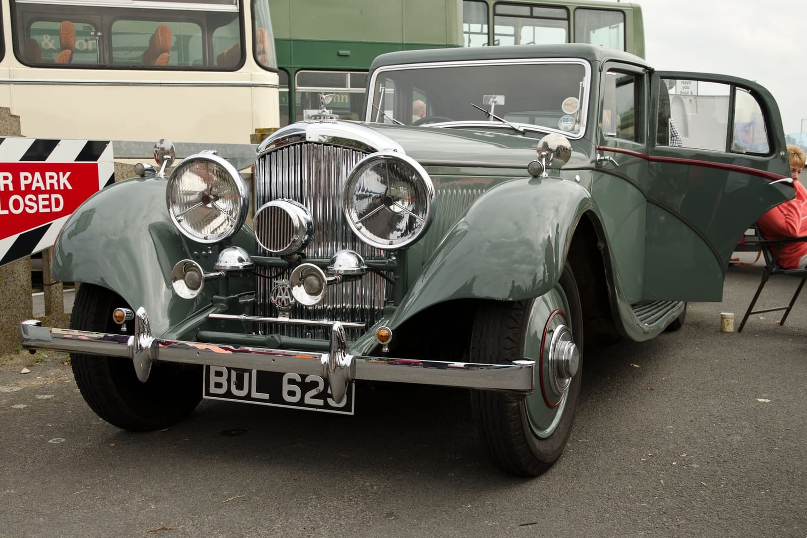 A grey 1935 Bentley 3½ Litre sports saloon with UK registration BUL 62