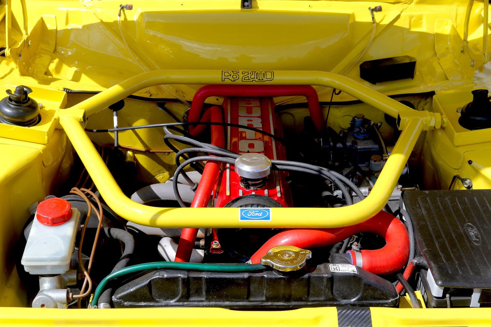 The 2.0-litre Pinto engine in a Ford Escort RS2000 engine bay