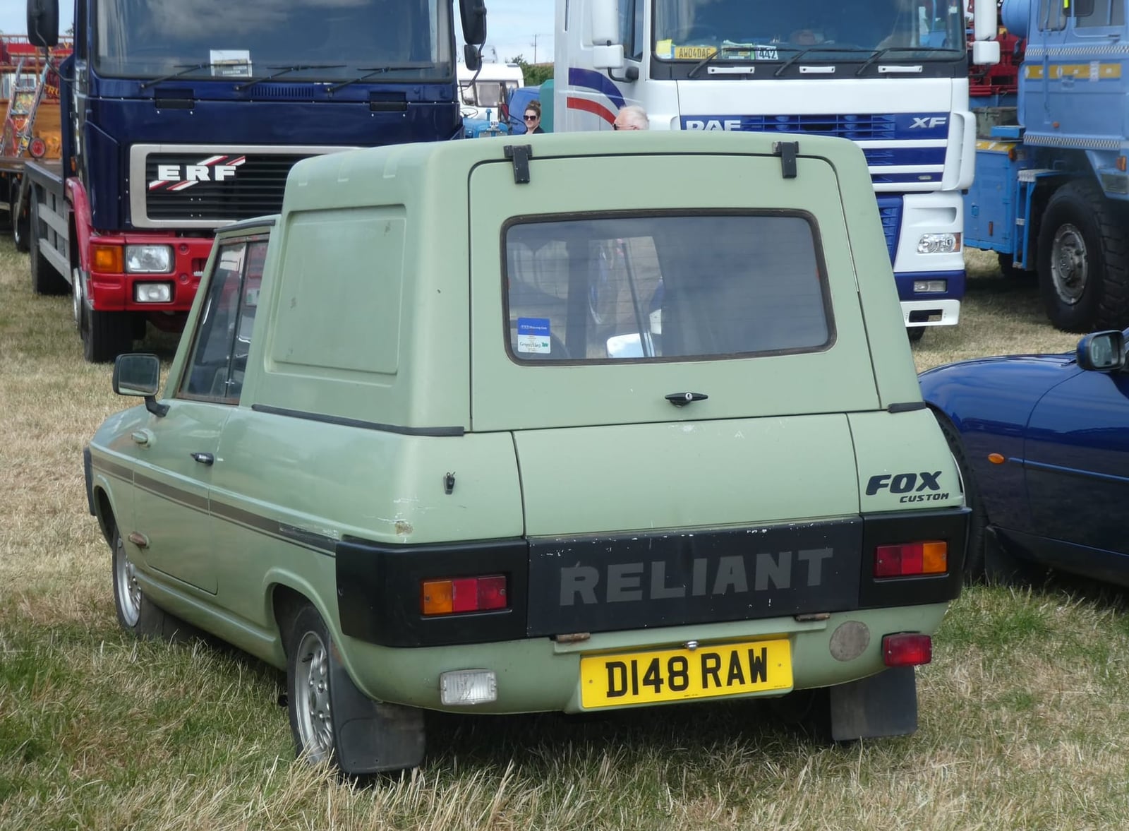 The rear of a green 1986 Reliant Fox Custom with hard top, UK registration D148 RAW